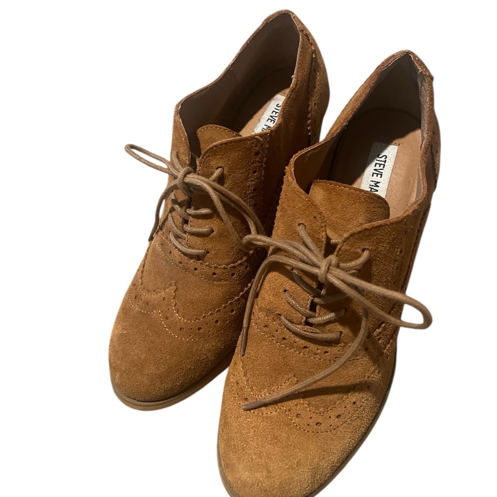 Caramel Suede Steve Madden Oxford heels